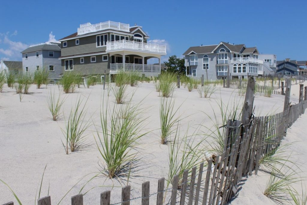 Beach Haven Crest Real Estate 2016 Fourth-Quarter Sales